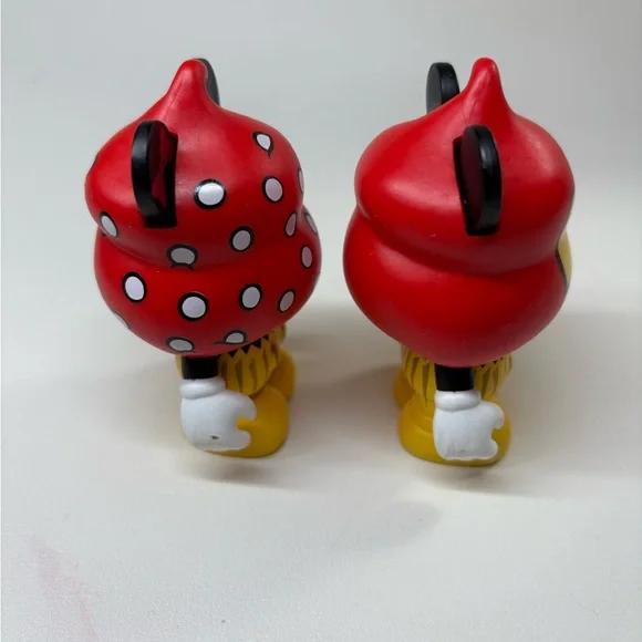 Disney Vinylmation Bakery Series Mickey & Minnie Mouse Cupcake Figures Toy - Picture 11 of 12